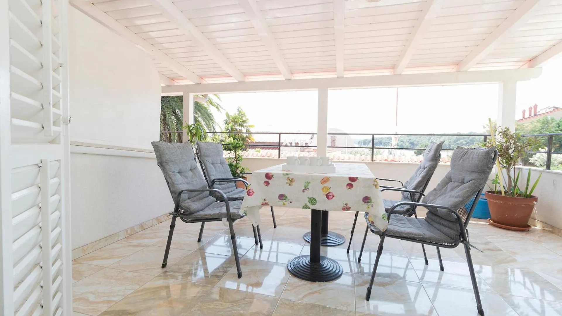 Rooms And Apartments Porto Del Mar B & B Medulin