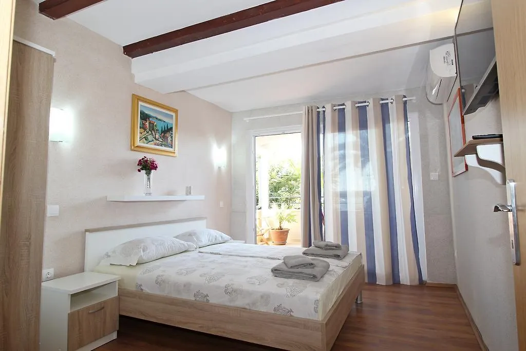 *** Guest house Bed And Breakfast Porto Del Mar Medulin Croatia