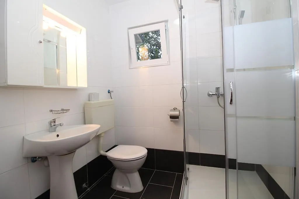 Bed And Breakfast Porto Del Mar Medulin Guest house