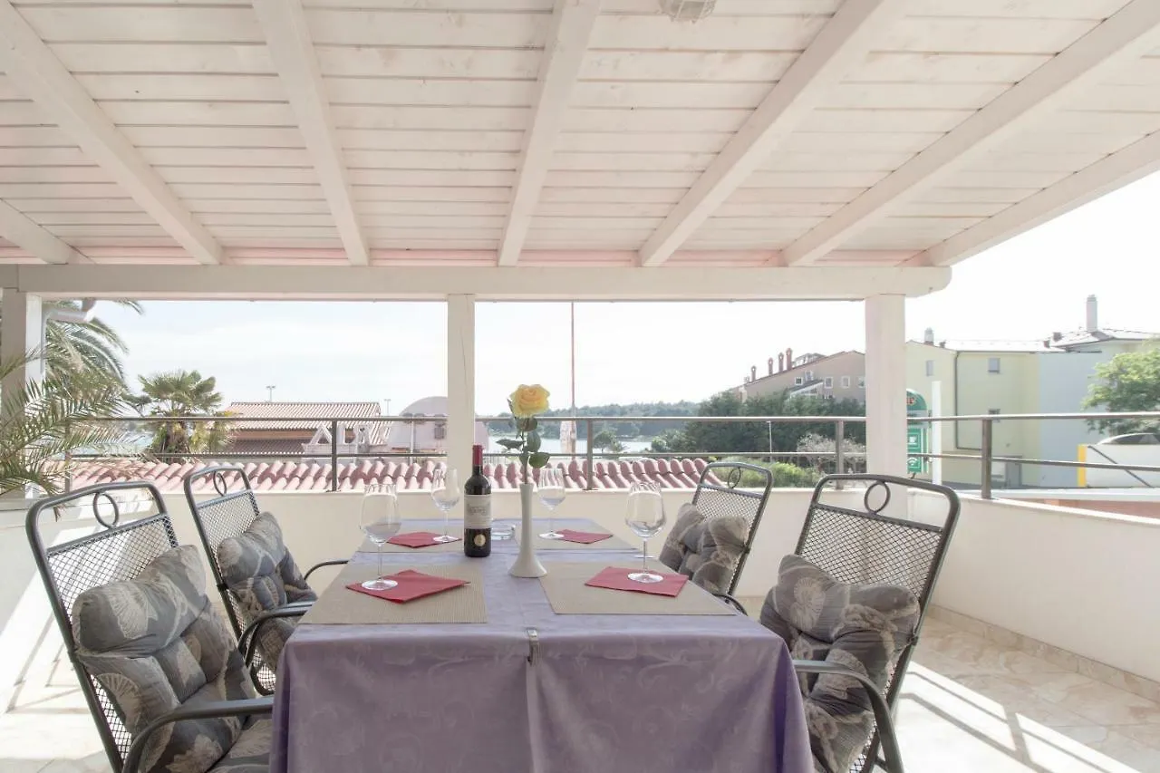 Bed And Breakfast Porto Del Mar Medulin Guest house